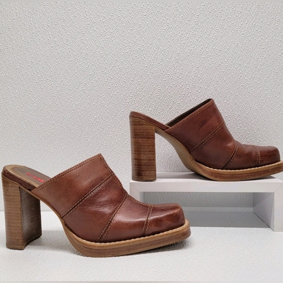 Candies Vintage 90s Brown Leather Chunky Heel Mules Size 6 GenX - Picture 2 of 5